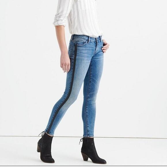 Lucky Brand Denim - Lucky Jeans Lolita Skinny With Black Glitter Side Stripe